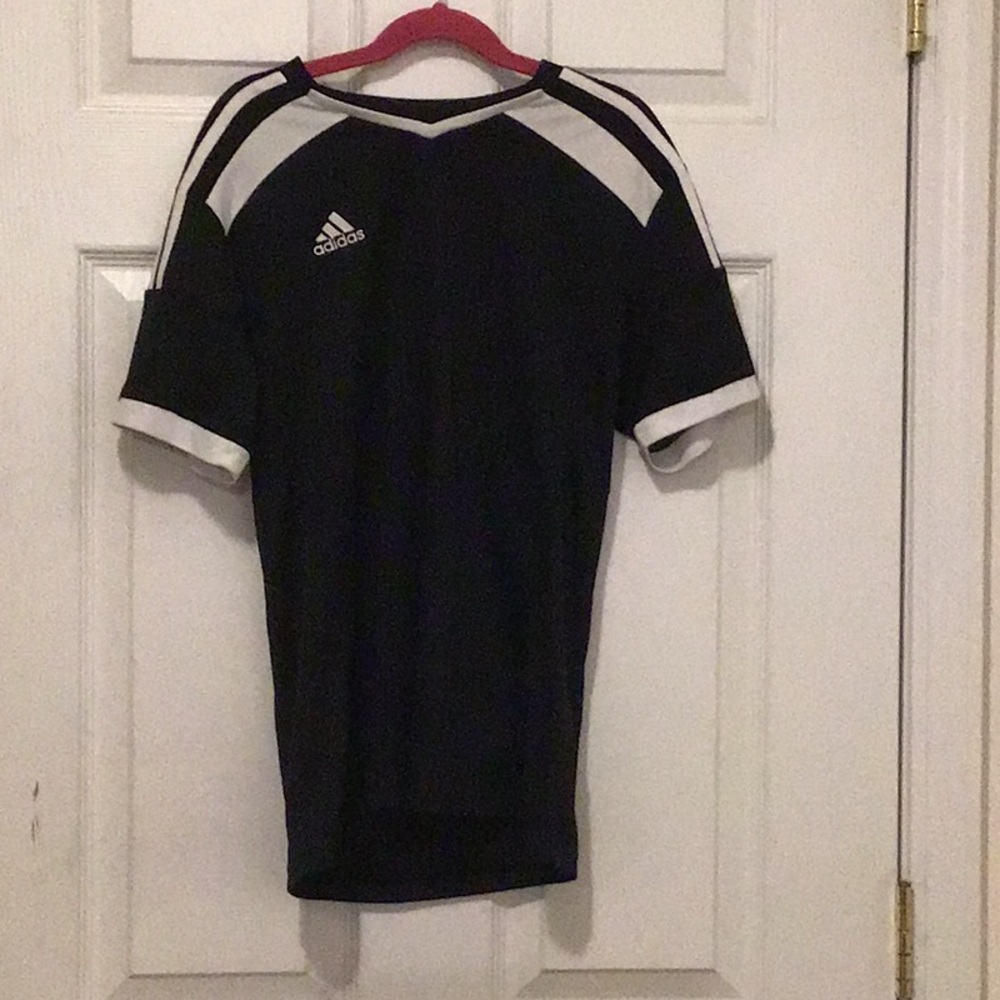Adidas athletic shirt size s